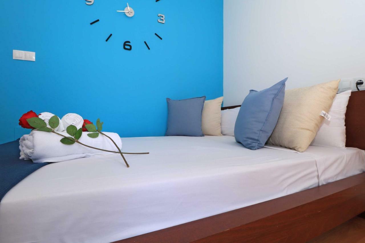 מאלגה Del Parque Flats Estudio Lagunillas מראה חיצוני תמונה
